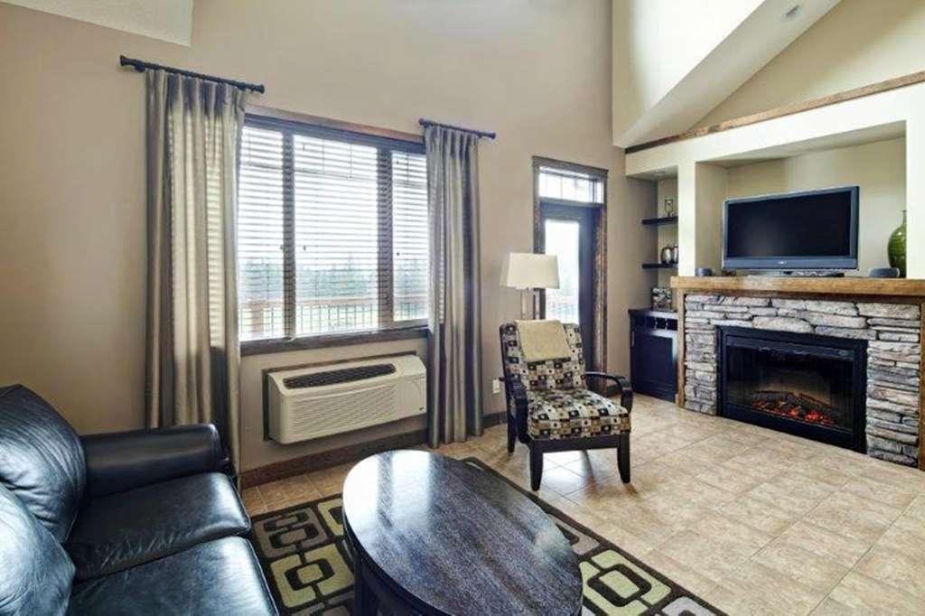 Bighorn Meadows Resort Radium Hot Springs Rom bilde