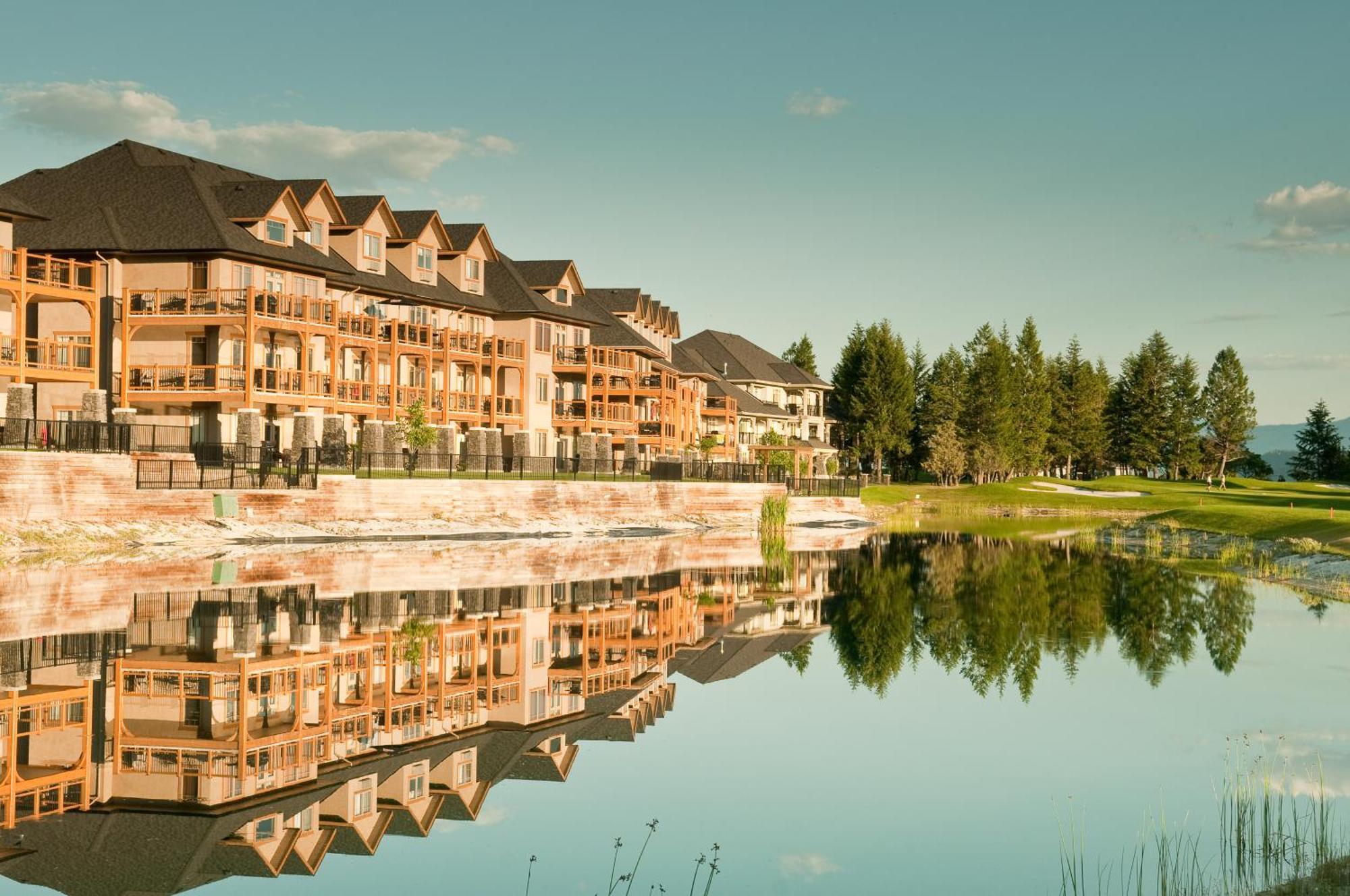 Bighorn Meadows Resort Radium Hot Springs Eksteriør bilde
